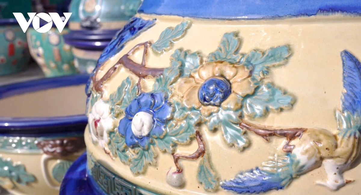 thang tram nghe gom bien hoa hinh anh 3